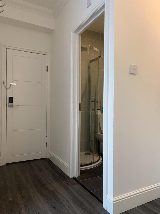 Luxury Suites Near Wembley Stadium, Wembley Arena, London Designer Outlet Exterior photo