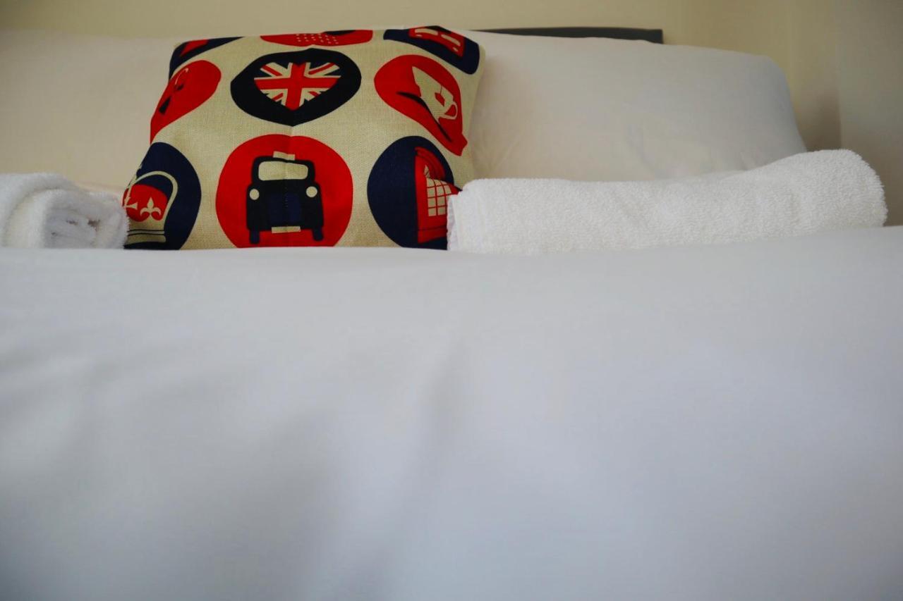 Luxury Suites Near Wembley Stadium, Wembley Arena, London Designer Outlet Exterior photo
